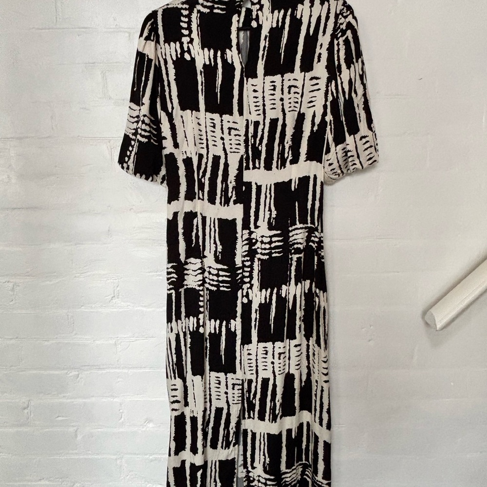 Vero Moda Monochrome Patterned Long Sleeve Dress